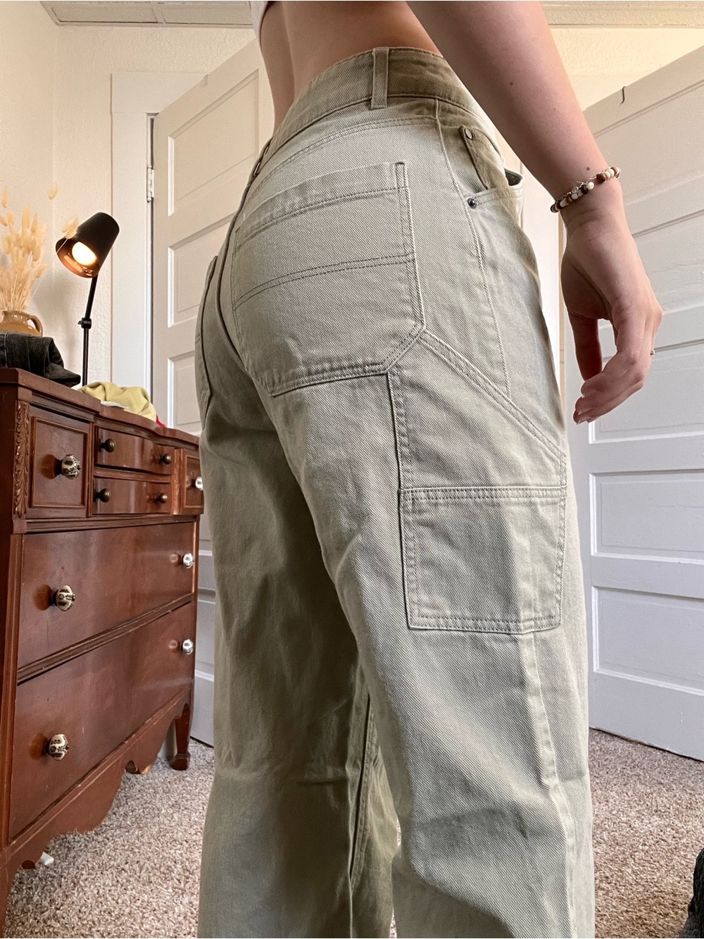 H&M cargo Pants - Picture 3 of 8